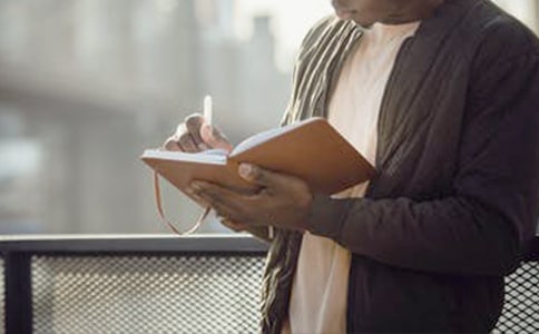 給學(xué)長(zhǎng)學(xué)姐的一封信