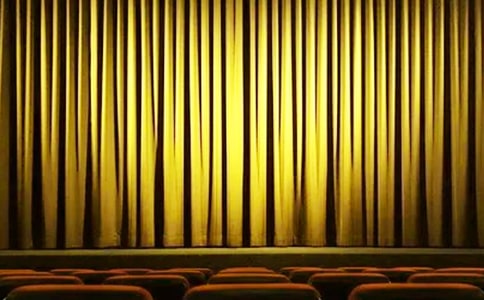 千與千尋的影評(píng)分析