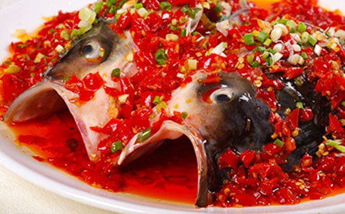 核桃魚(yú)頭湯的做法