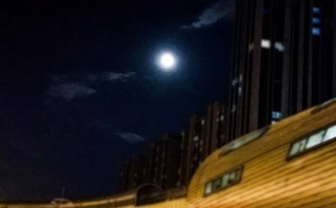 �A�ˈA����400�֣����x35ƪ��