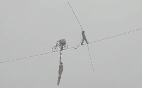 走鋼絲的竅門作文550字