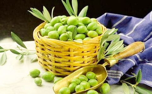 男人如何用橄欖油洗臉