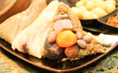 �茑����ζ���ľ���240��