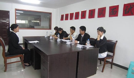 求職面試自我介紹(精選15篇)