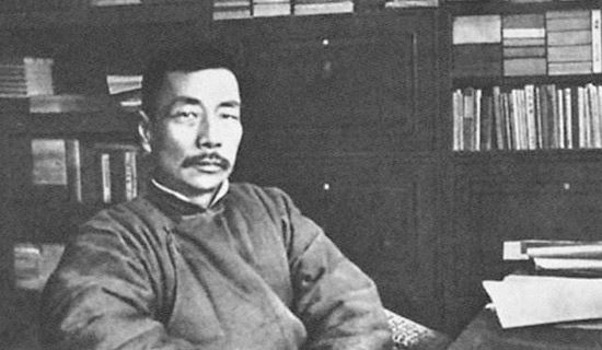 關(guān)于紹興魯迅故居導(dǎo)游詞(合集)