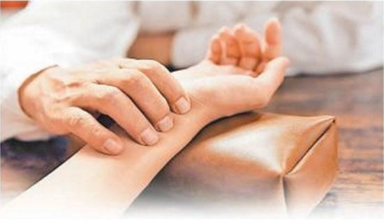 實(shí)用的醫(yī)生感謝信四篇